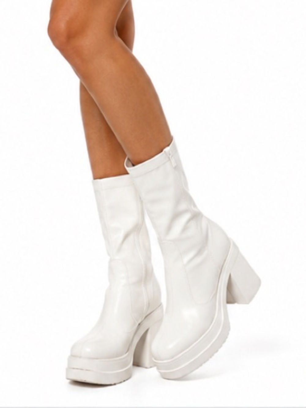 Bershka woman’s chunky platform  boots Sz 40/9 woman odd white ivory cosplay